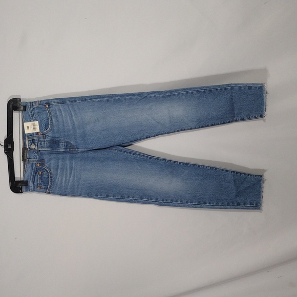NWT Levi's Wedgie High Rise Cotton Women's Jeans Size 24 - Picture 1 of 12